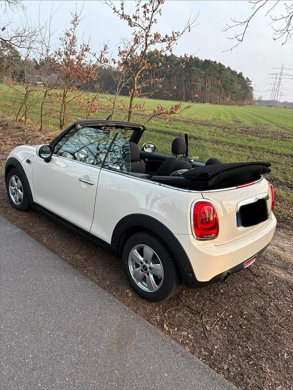 Gebraucht Mini One Cabriolet Chili 102 PS (75 kW) 2017 Beige Cabrio