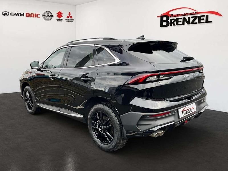 Neu DFSK Forthing 5 177 PS (130 kW) 2026 Schwarzmetallic SUV