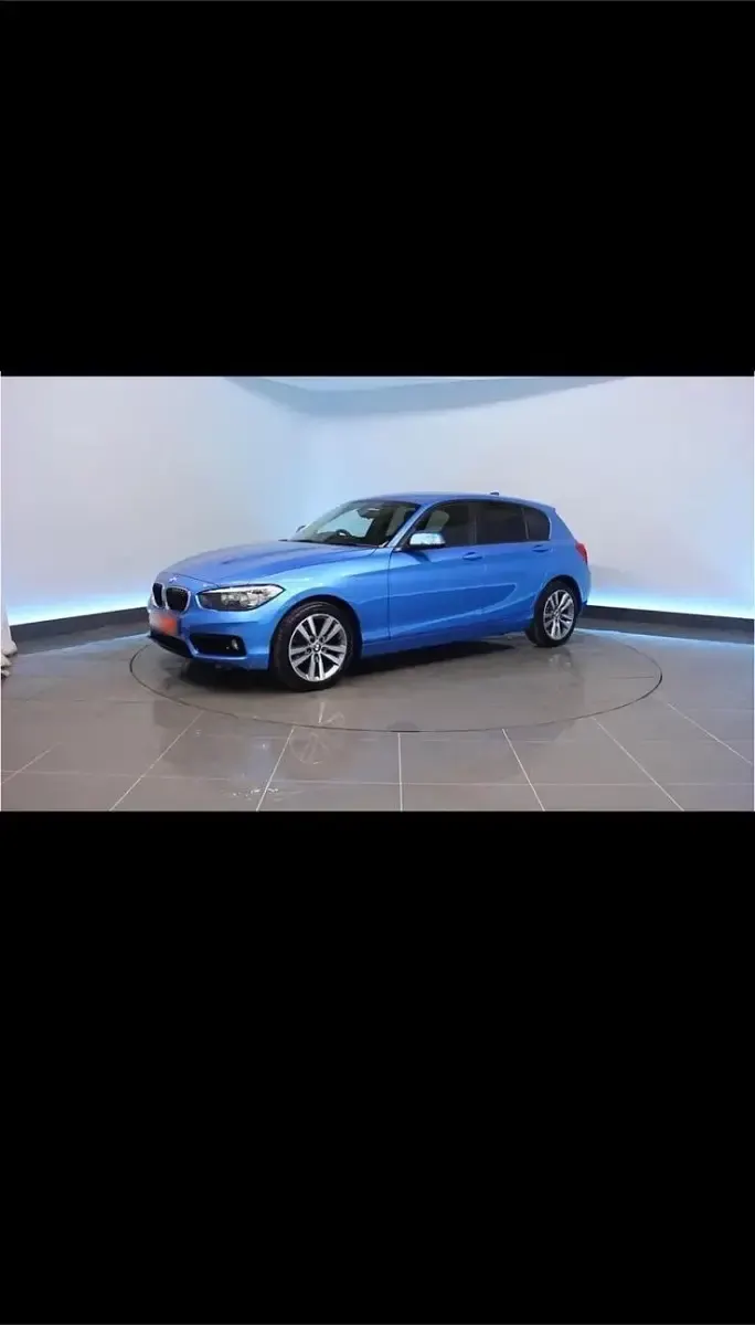 Gebraucht BMW 120 Advantage 190 PS (139 kW) 2017 Blau Kleinwagen