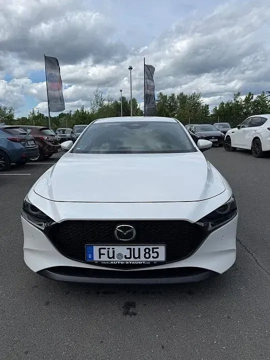 Gebraucht Mazda 3 140 PS (102 kW) 2025 Snowflake white pearl Limousine