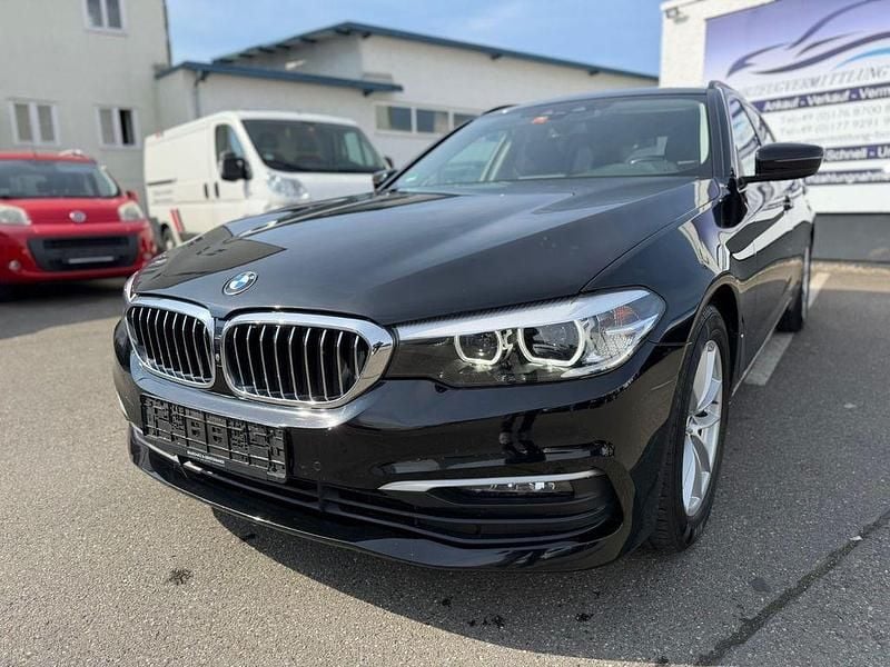 Gebraucht BMW 520 Performance 190 PS (139 kW) 2019 Schwarz Kombi