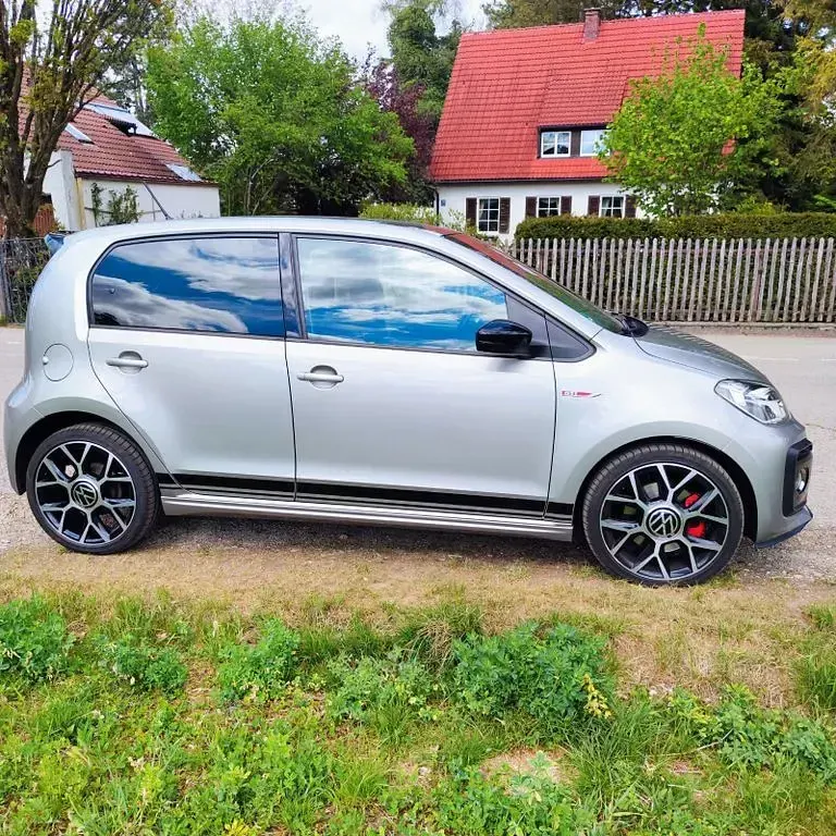 Second-hand VW up! GTI 116 CP (85 kW) 2020 Argintiu Hatchback