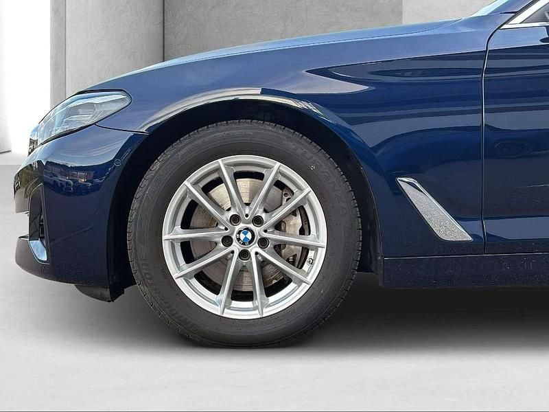 Gebraucht BMW 530 286 PS (210 kW) 2022 Tansanitblau ii Kombi