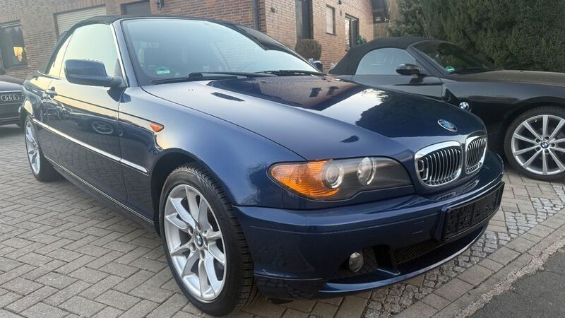 Blau Gebraucht 2004 BMW 325 Cabriolet Sport Line Cabrio | 9.950 € (Fairer Preis) - Bild 1/4