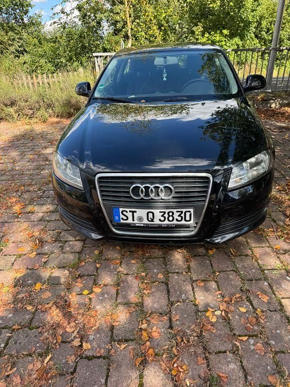 Schwarz Gebraucht 2009 Audi A3 Ambiente Limousine | 2.200 € (Guter Preis) - Bild 1/4