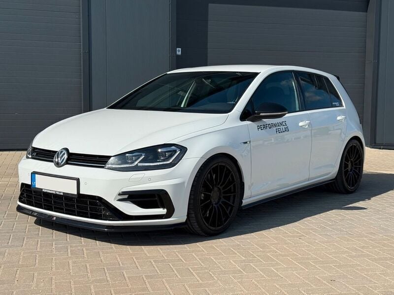 Weiß Gebraucht 2018 VW Golf VII R Limousine | 24.300 € (Fairer Preis) - Bild 1/4