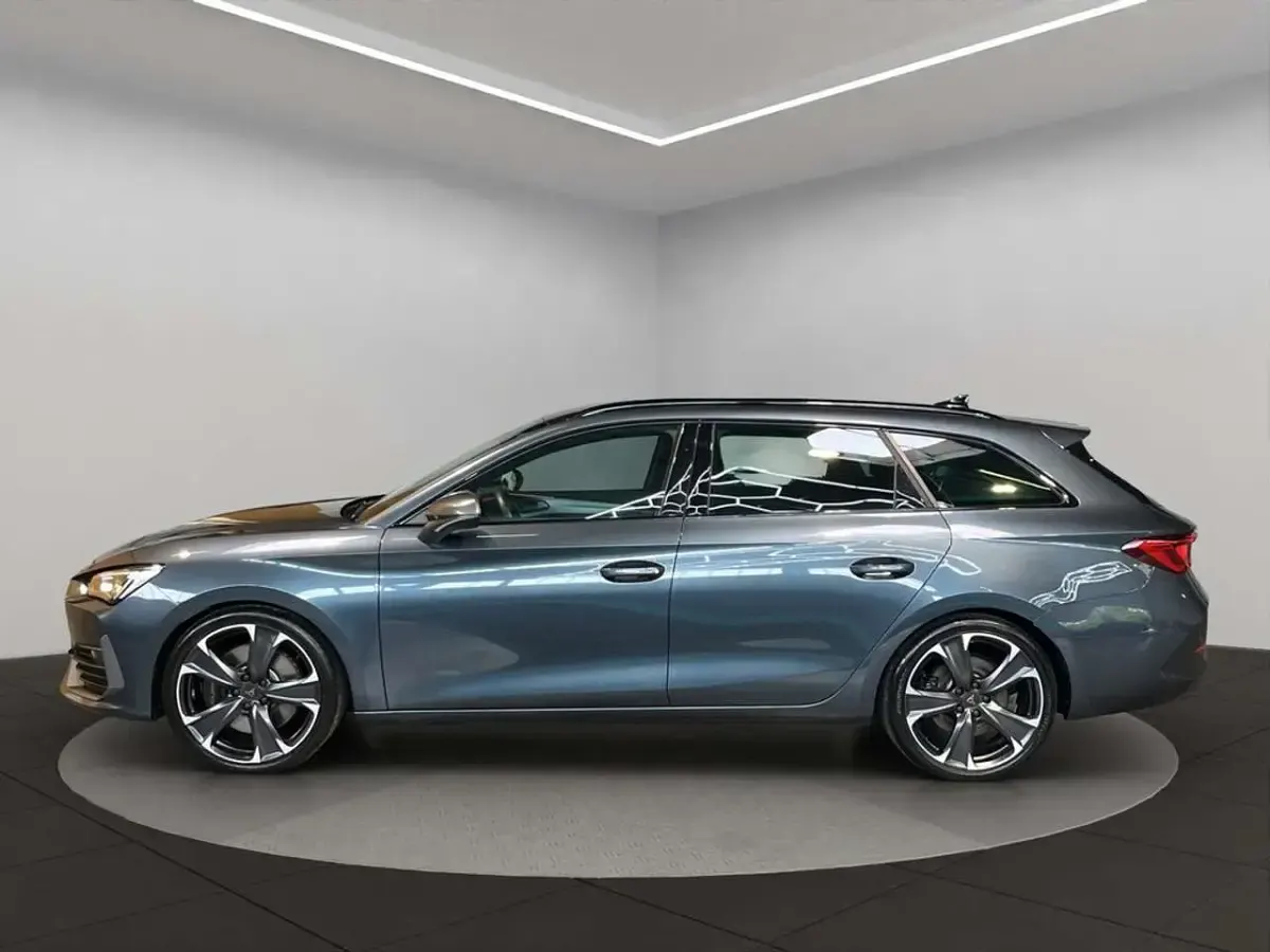 Gebraucht Cupra Leon VZ 245 PS (180 kW) 2024 Magnetic grau Kombi