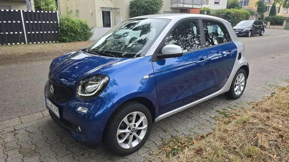 Gebraucht Smart ForFour 71 PS (52 kW) 2018 Kleinwagen
