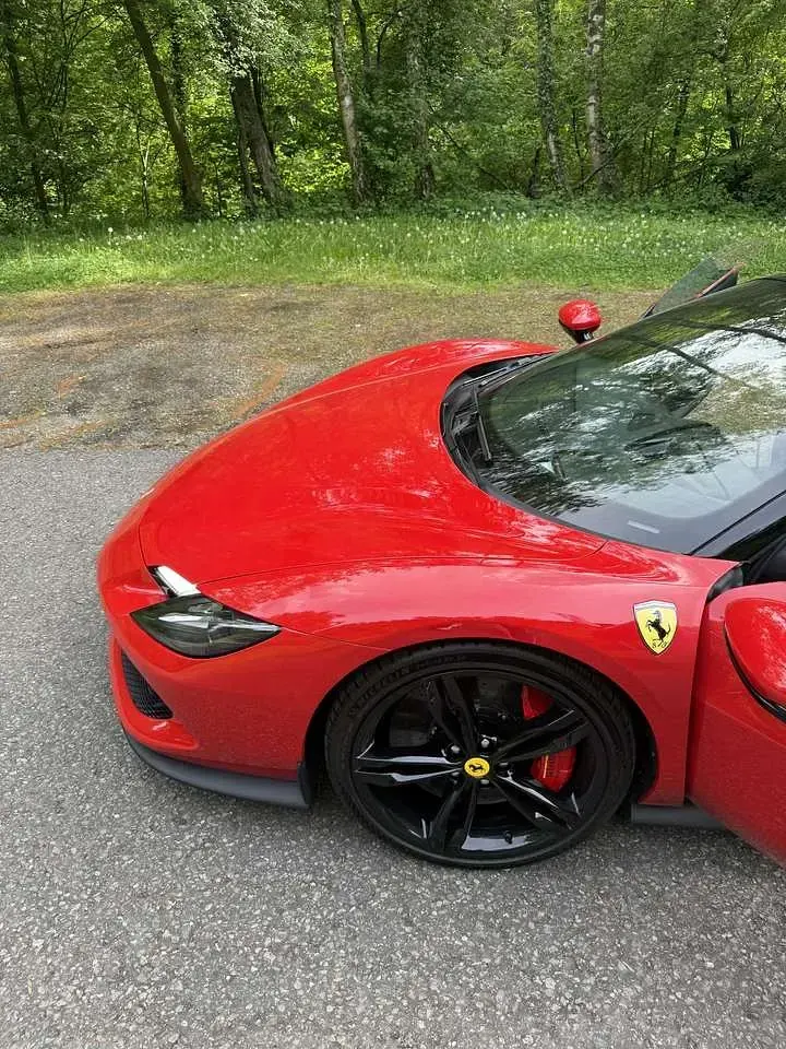 Gebraucht Ferrari 296 829 PS (609 kW) 2024 Rot Cabrio