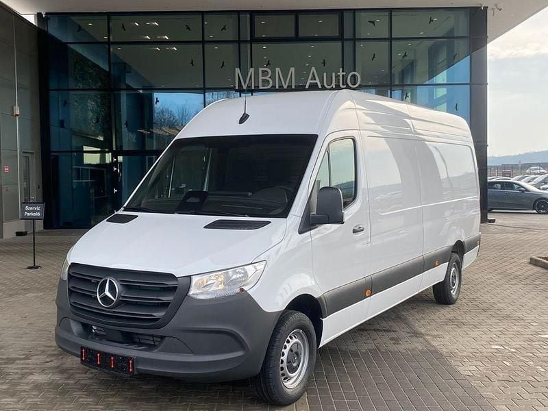 Nowe Mercedes Sprinter 170 KM (125 kW) 2026 Biały Van