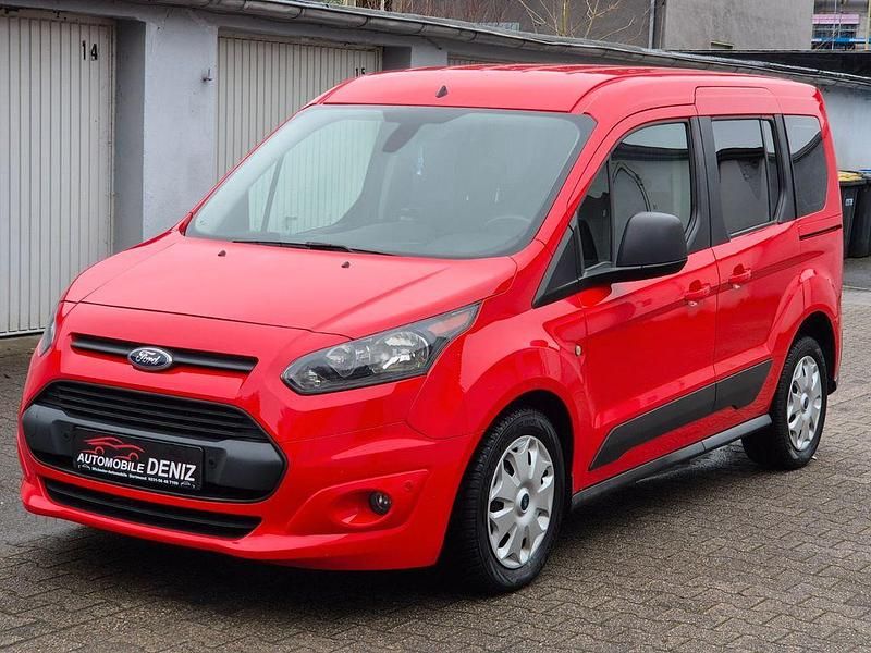 Gebraucht Ford Tourneo Connect Trend 101 PS (74 kW) 2016 Rot Van / Kleinbus