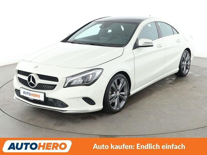 Weiß Gebraucht 2016 Mercedes CLA200 Urban Limousine | 21.410 € (Etwas zu teuer) - Bild 1/3