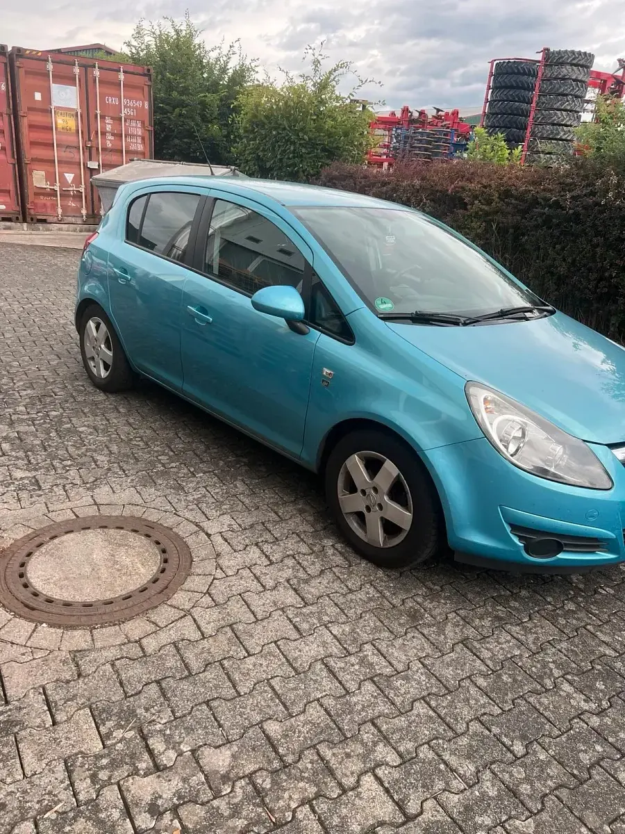 Gebraucht Opel Corsa Edition 80 PS (58 kW) 2010 Blau Kleinwagen