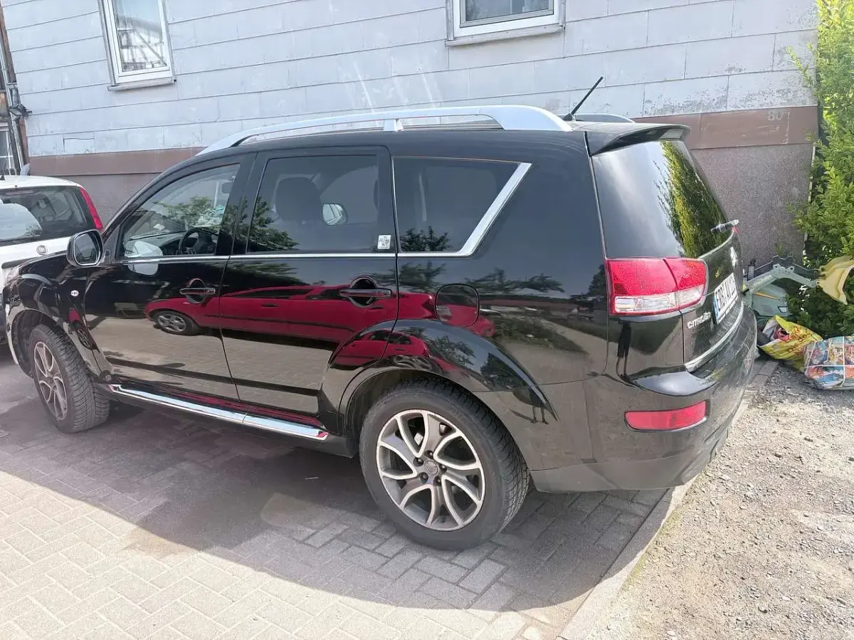 Gebraucht Citroën C-Crosser 156 PS (114 kW) 2016 Schwarz SUV