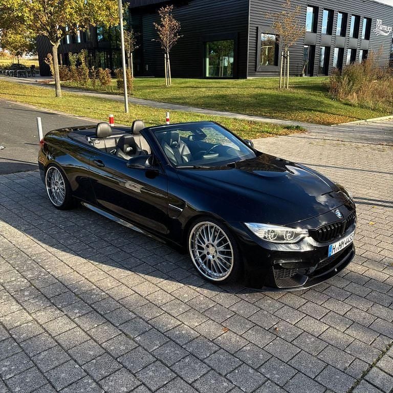 Schwarz Gebraucht 2015 BMW M4 Cabriolet Performance Cabrio | 37.000 € (Fairer Preis) - Bild 1/4