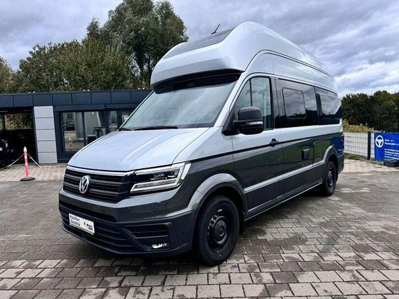 Grau Gebraucht 2023 VW Crafter Van | 62.990 € - Bild 1/4