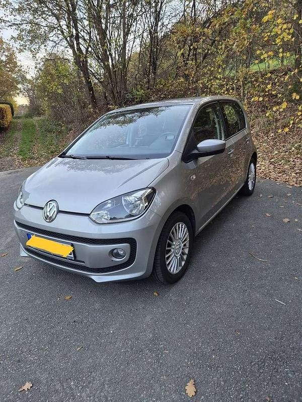Grau Gebraucht 2014 VW up! high up! Kleinwagen | 8.700 € (Teuer) - Bild 1/4