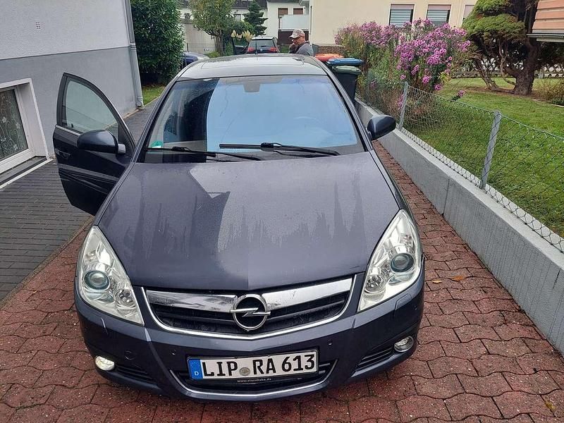 Gebraucht Opel Signum 155 PS (114 kW) 2006 Blau Kleinwagen