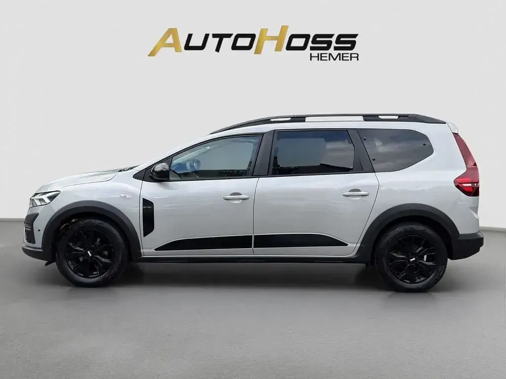 Usata Dacia Jogger Extreme 110 CV (80 kW) 2023 Grigio Monovolume