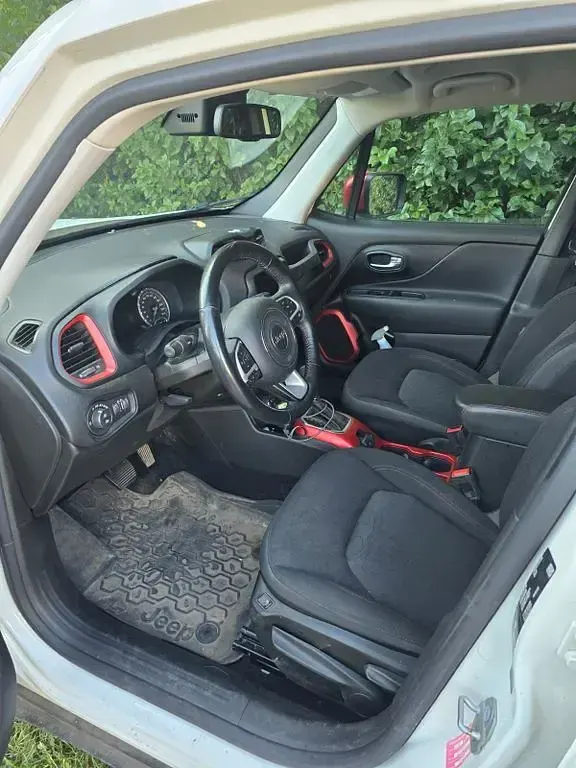 Gebraucht Jeep Renegade Trailhawk 170 PS (125 kW) 2021 Weiß SUV