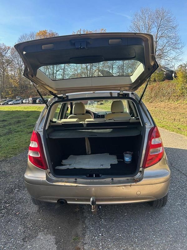 Gebraucht Mercedes A150 2004 Gold Kleinwagen