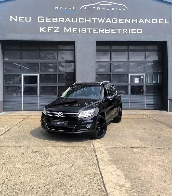 Gebraucht VW Tiguan Sportline 177 PS (130 kW) 2013 Schwarz SUV