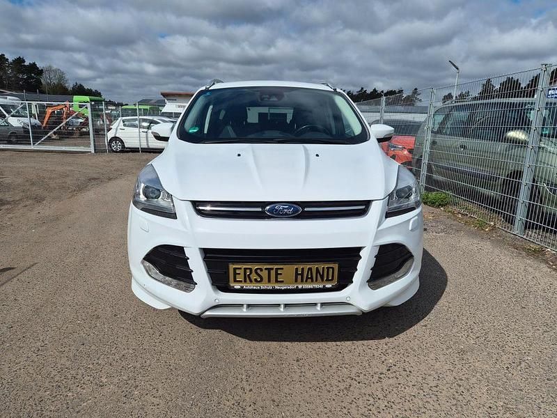 Gebraucht Ford Kuga Individual 150 PS (110 kW) 2014 Weiß SUV