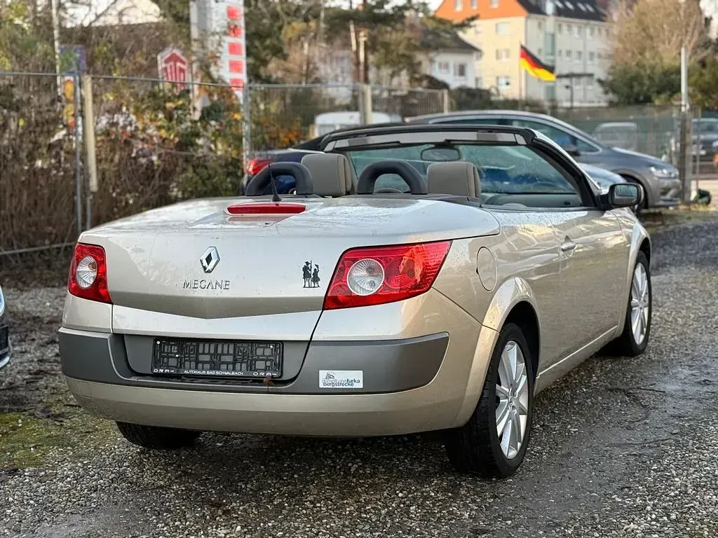 Gebraucht Renault Mégane Cabriolet Privilege 120 PS (88 kW) 2006 Beige Cabrio