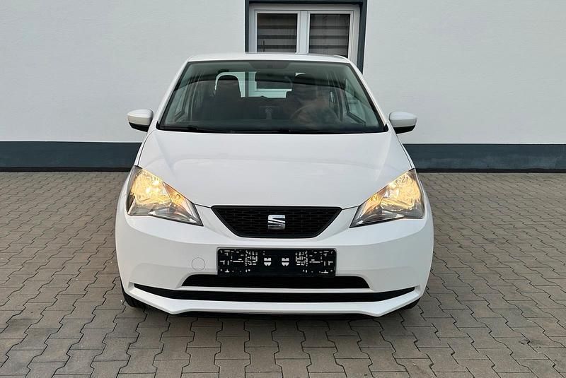 Gebraucht Seat Mii I-Tech 60 PS (44 kW) 2014 Weiß Kleinwagen