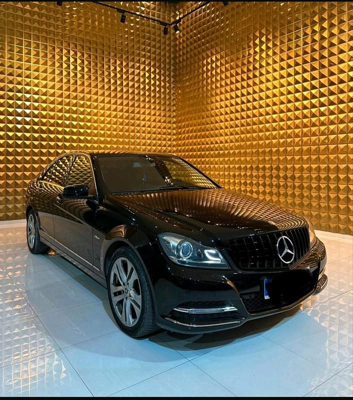 Gebraucht Mercedes C200 136 PS (100 kW) 2012 Limousine