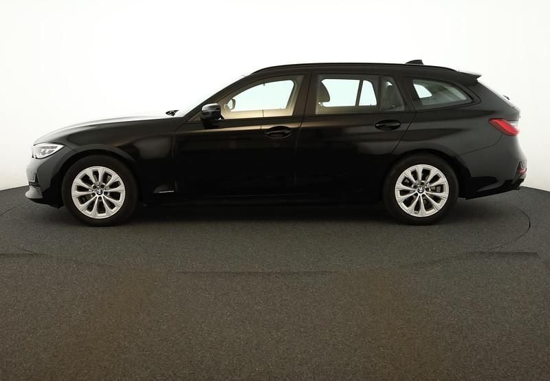 Gebraucht BMW 320 Advantage 190 PS (139 kW) 2020 Schwarz ii Kombi