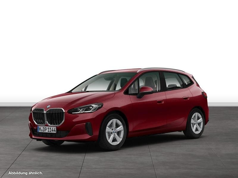 Rot Gebraucht 2025 BMW 220 Active Tourer Van / Kleinbus | 31.760 € (Guter Preis) - Bild 1/2
