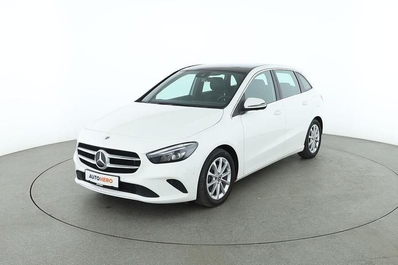 Weiß Gebraucht 2019 Mercedes B200 Progressive Van / Kleinbus | 19.590 € (Fairer Preis) - Bild 1/3
