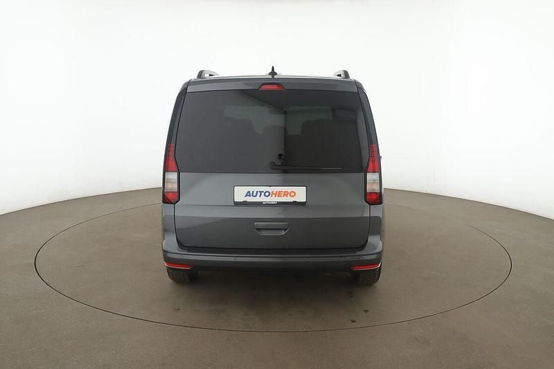 Gebraucht VW Caddy Life 122 PS (89 kW) 2022 Grau Van / Kleinbus