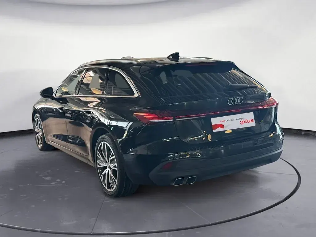 Gebraucht Audi A5 Sport 204 PS (150 kW) 2025 Schwarz Kombi