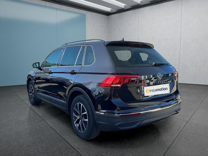 Gebraucht VW Tiguan 150 PS (110 kW) 2022 Schwarz SUV