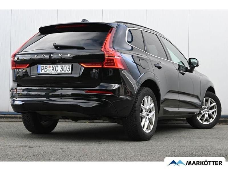 Gebraucht Volvo XC60 Core 197 PS (144 kW) 2022 Schwarz SUV