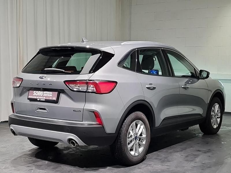 Gebraucht Ford Kuga Titanium 224 PS (164 kW) 2023 Silber, solar silver metallic SUV