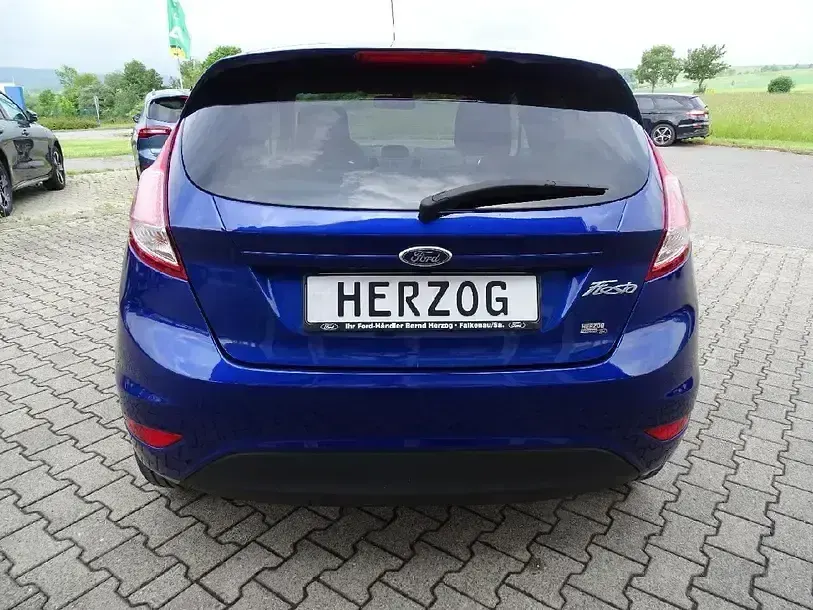 Gebraucht Ford Fiesta SYNC Edition 82 PS (60 kW) 2014 Indicblau (metallic) Kleinwagen