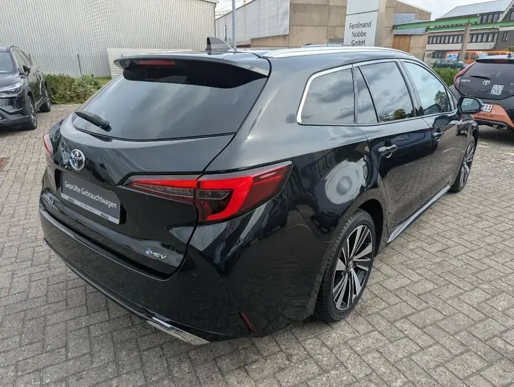 Gebraucht Toyota Corolla Basis 140 PS (102 kW) 2025 Mysticschwarz mica Kombi