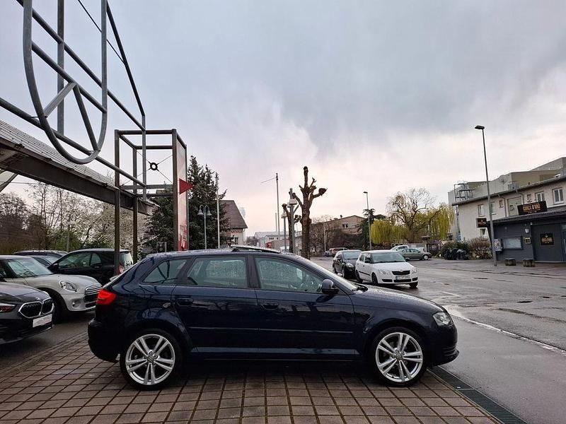 Gebraucht Audi A3 Sport 102 PS (75 kW) 2009 Blau Kleinwagen