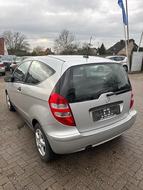 Gebraucht Mercedes A150 95 PS (69 kW) 2005 Silber Kleinwagen