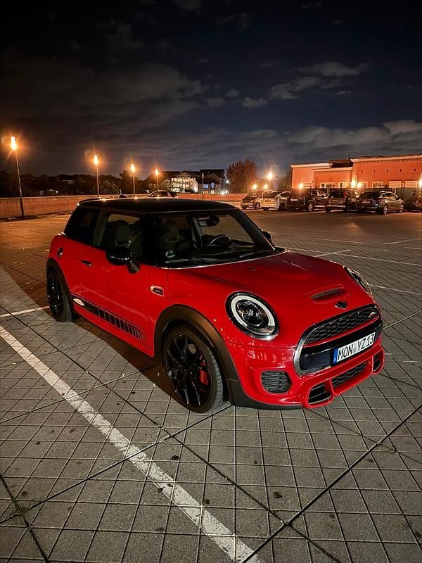 Gebraucht Mini John Cooper Works 299 PS (219 kW) 2016 Rot Kleinwagen