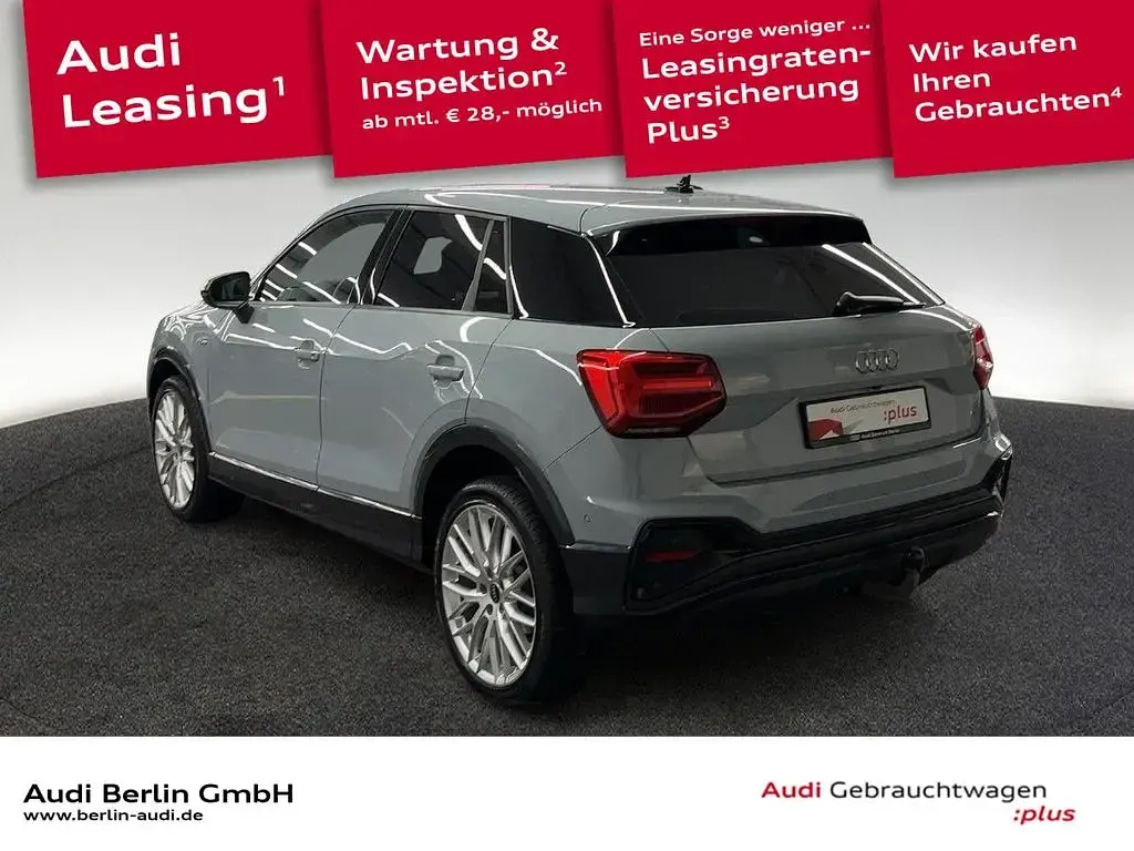 Gebraucht Audi Q2 S-Line 116 PS (85 kW) 2023 Pfeilgrau perleffekt SUV