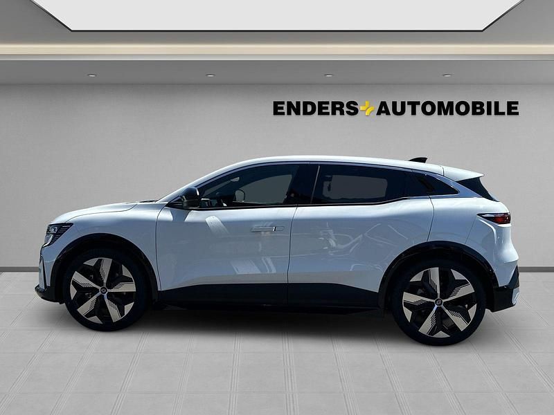Gletscherweiss Gebraucht 2025 Renault Mégane Techno Kleinwagen | 39.980 € (Etwas zu teuer) - Bild 1/4