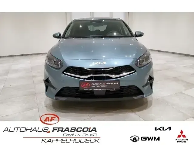 Nowe Kia Ceed 101 KM (74 kW) 2026 Szary Hatchback