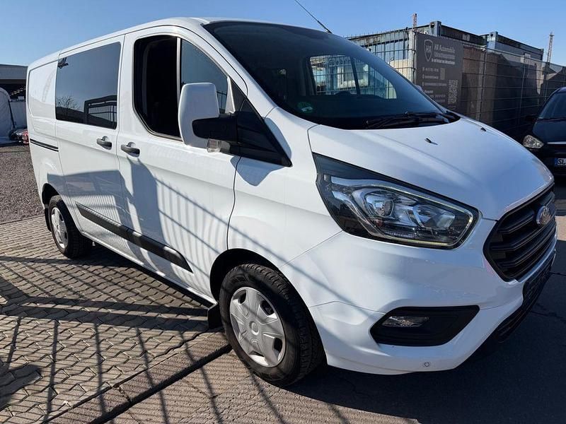 Gebraucht Ford Transit Custom Trend 131 PS (96 kW) 2018 Weiß Van / Kleinbus