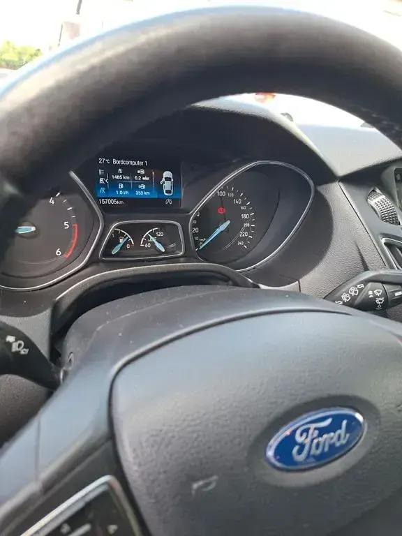 Gebraucht Ford Focus Cool & Connect 120 PS (88 kW) 2018 Schwarz Limousine
