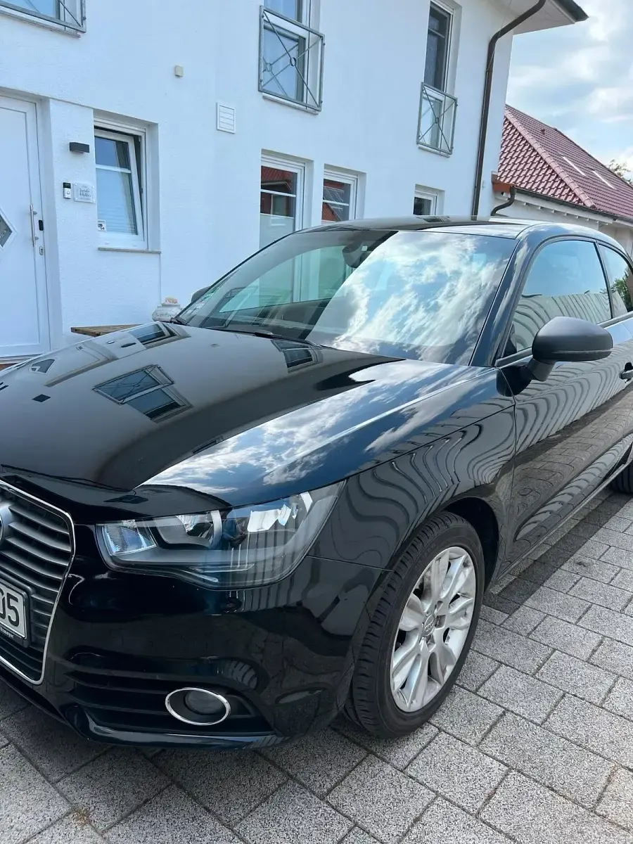Gebraucht Audi A1 86 PS (63 kW) 2014 Schwarz Kleinwagen
