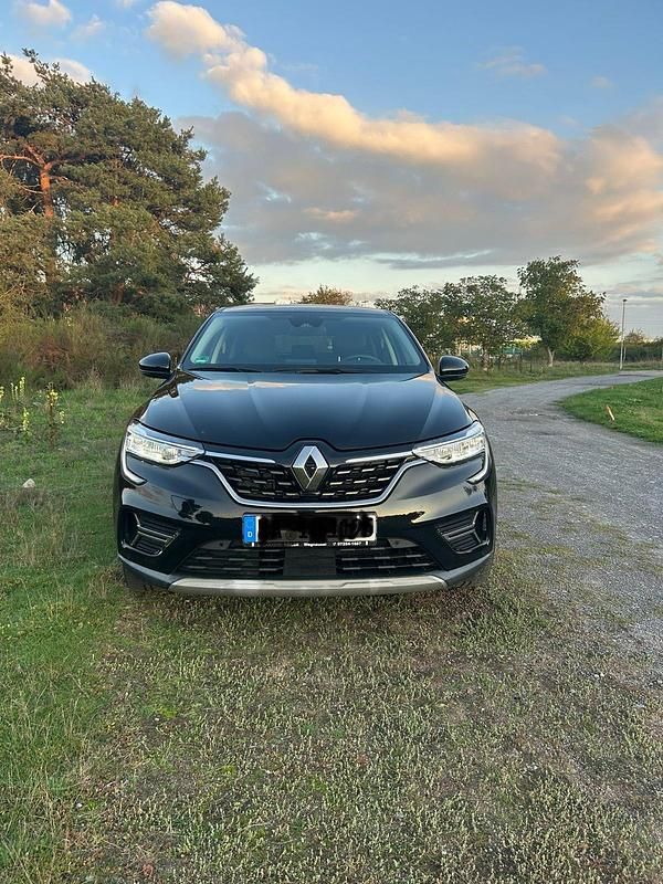 Gebraucht Renault Arkana 145 PS (106 kW) 2022 Schwarz SUV